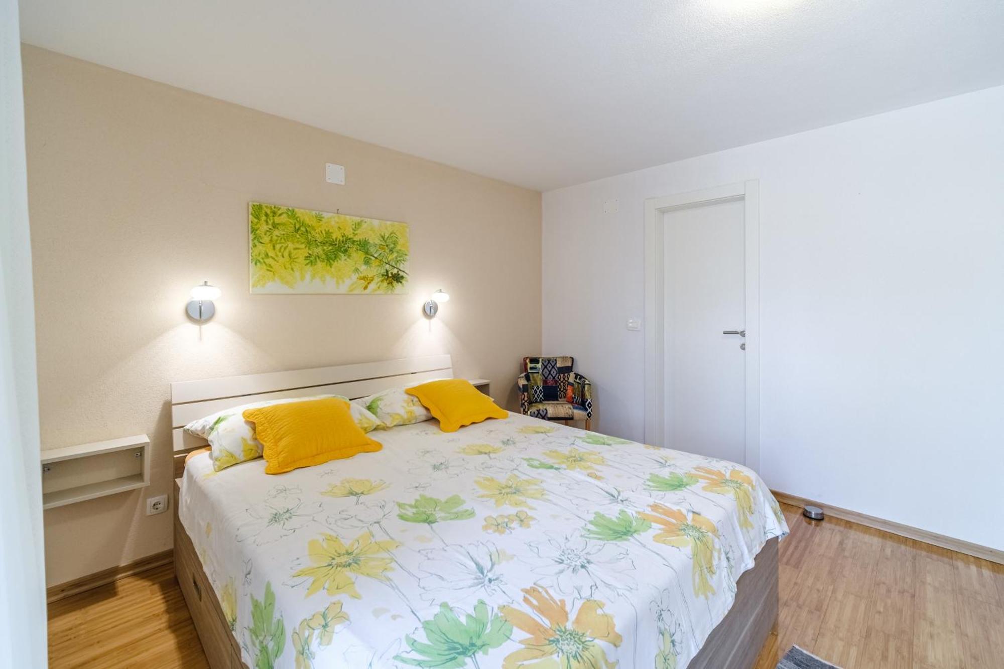 Holiday Home Kuca Sunca Sutivan Buitenkant foto