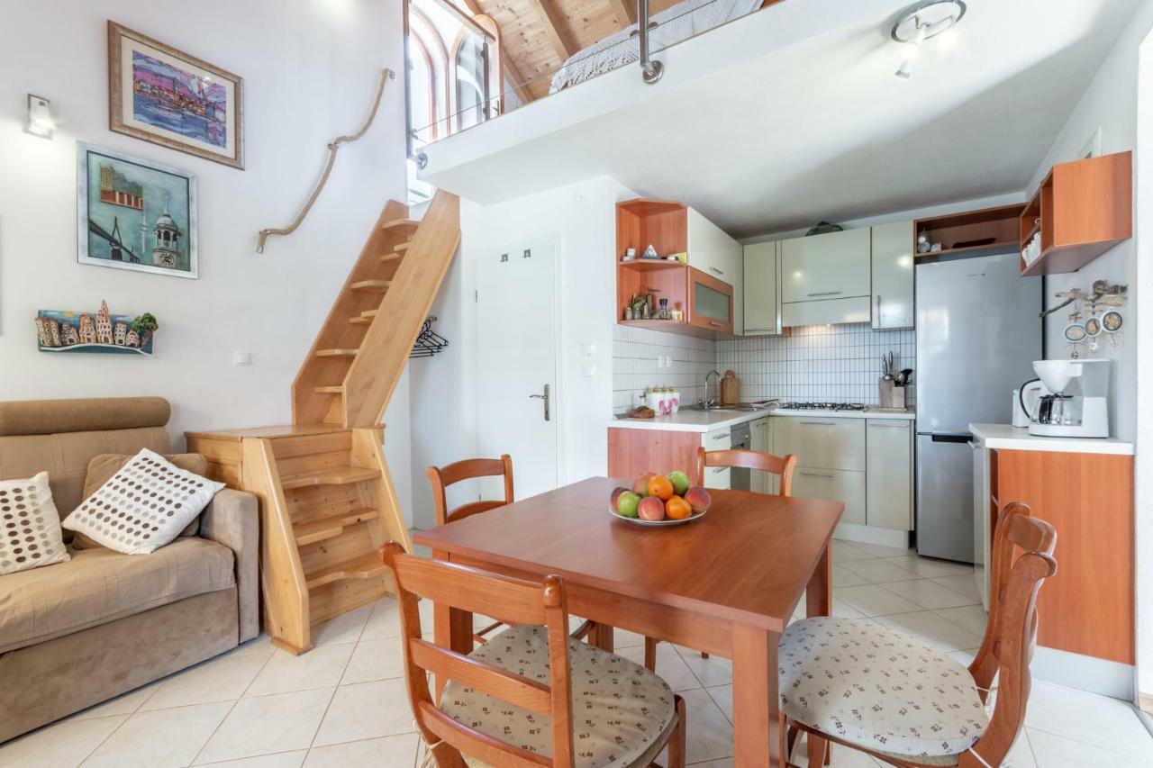 Holiday Home Kuca Sunca Sutivan Buitenkant foto